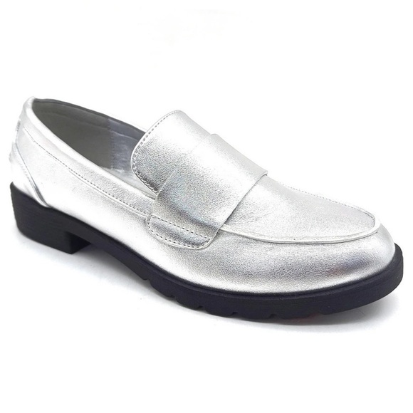 The Kenneth Cole Reaction Fern Metallic Silver Loafer Size 7.5 - Picture 4 of 14